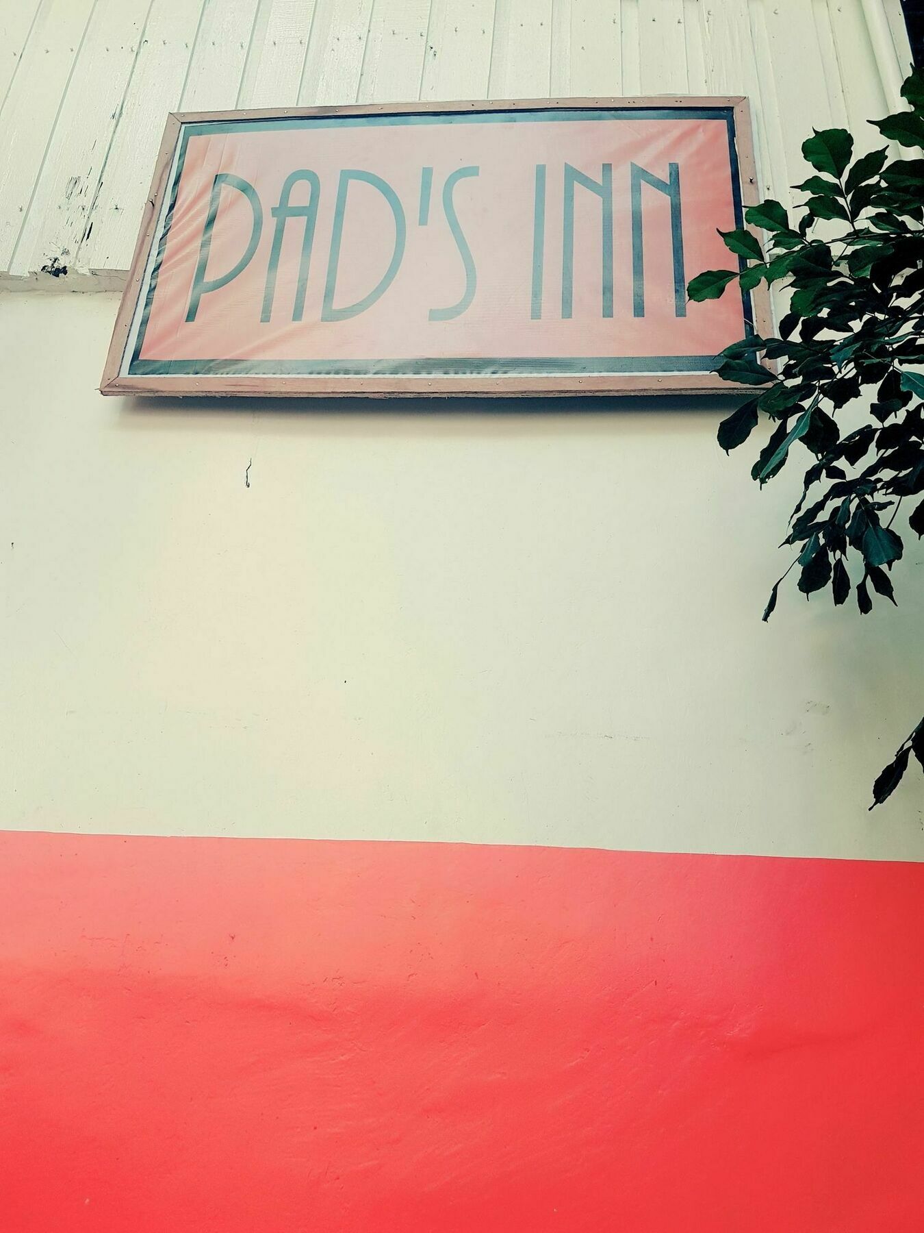Pad'S Inn Ель-Нідо Екстер'єр фото
