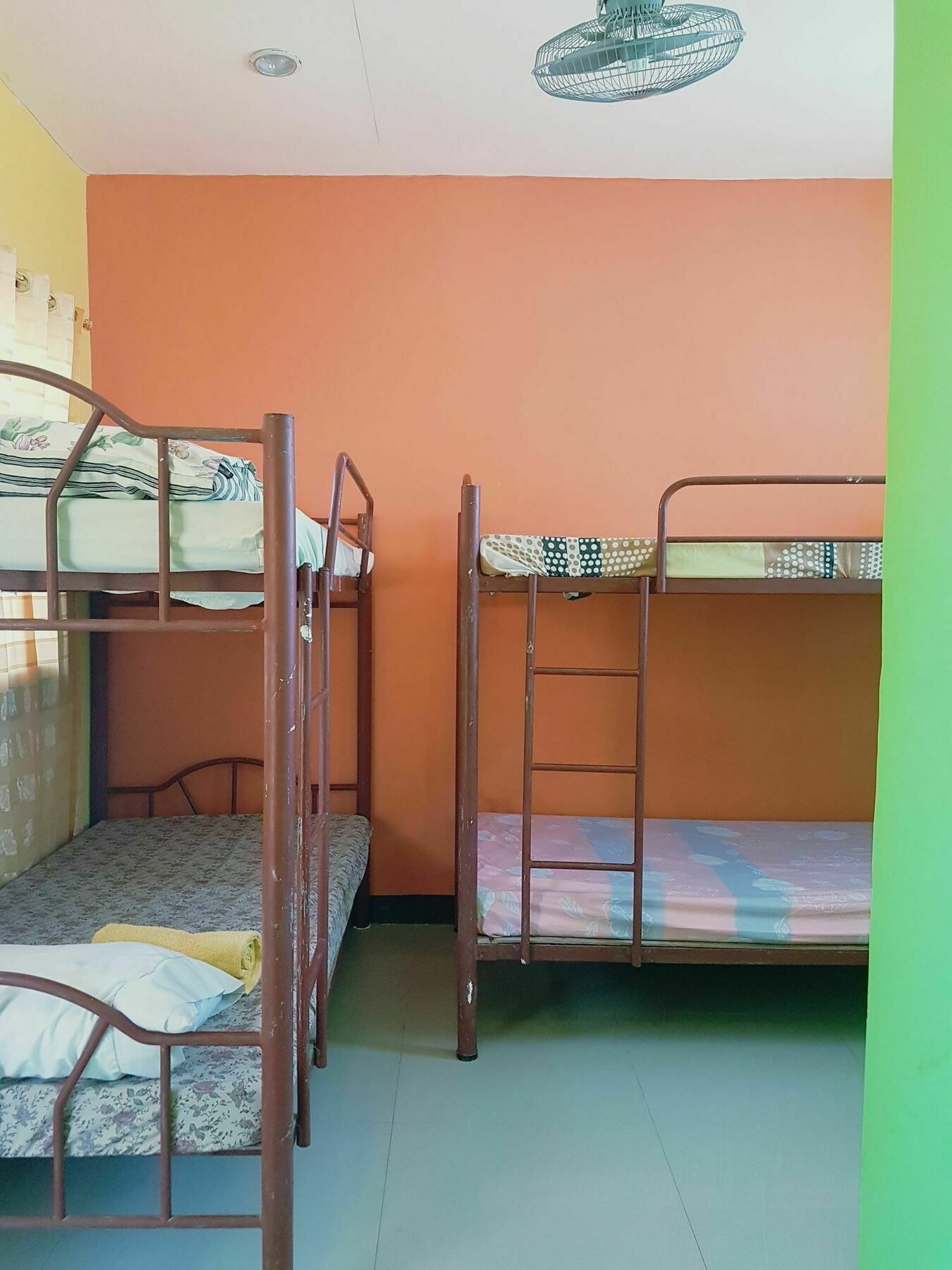 Pad'S Inn Ель-Нідо Екстер'єр фото